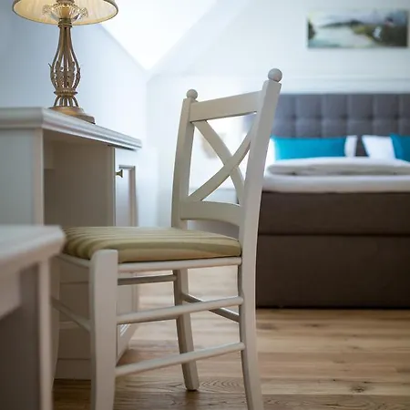 Schlosstaverne מלון